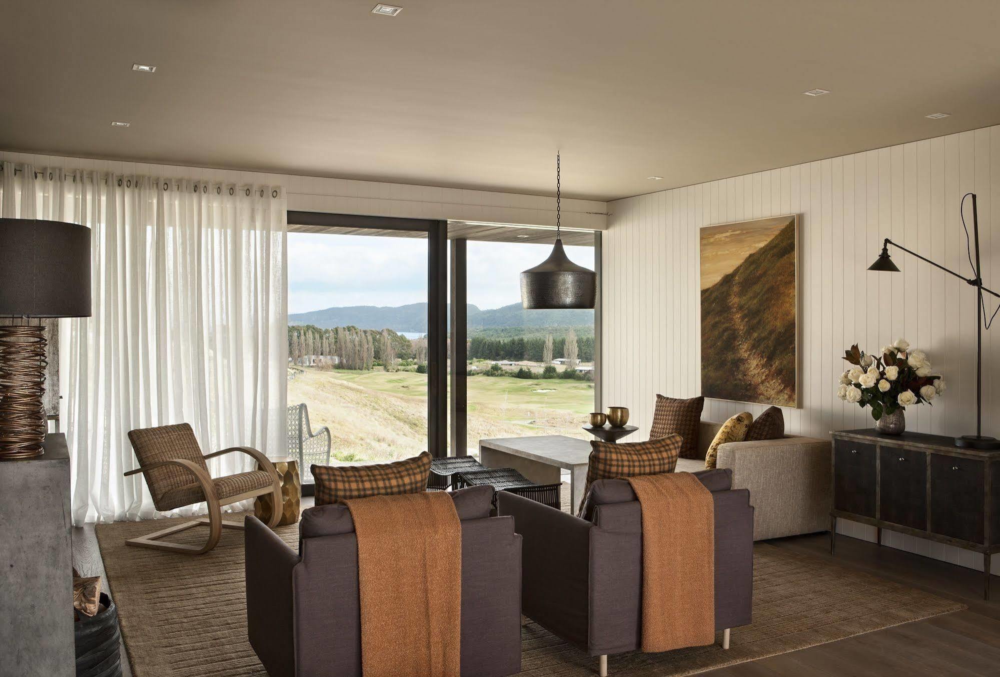 Kinloch Manor & Villas Exterior photo